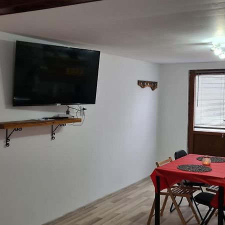 Willa Tiny House Floare De Colt Moeciu De Sus Zewnętrze zdjęcie