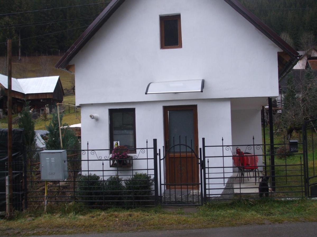 Willa Tiny House Floare De Colt Moeciu De Sus Zewnętrze zdjęcie