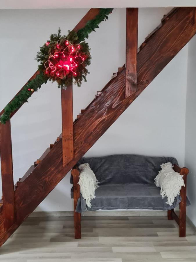 Willa Tiny House Floare De Colt Moeciu De Sus Zewnętrze zdjęcie